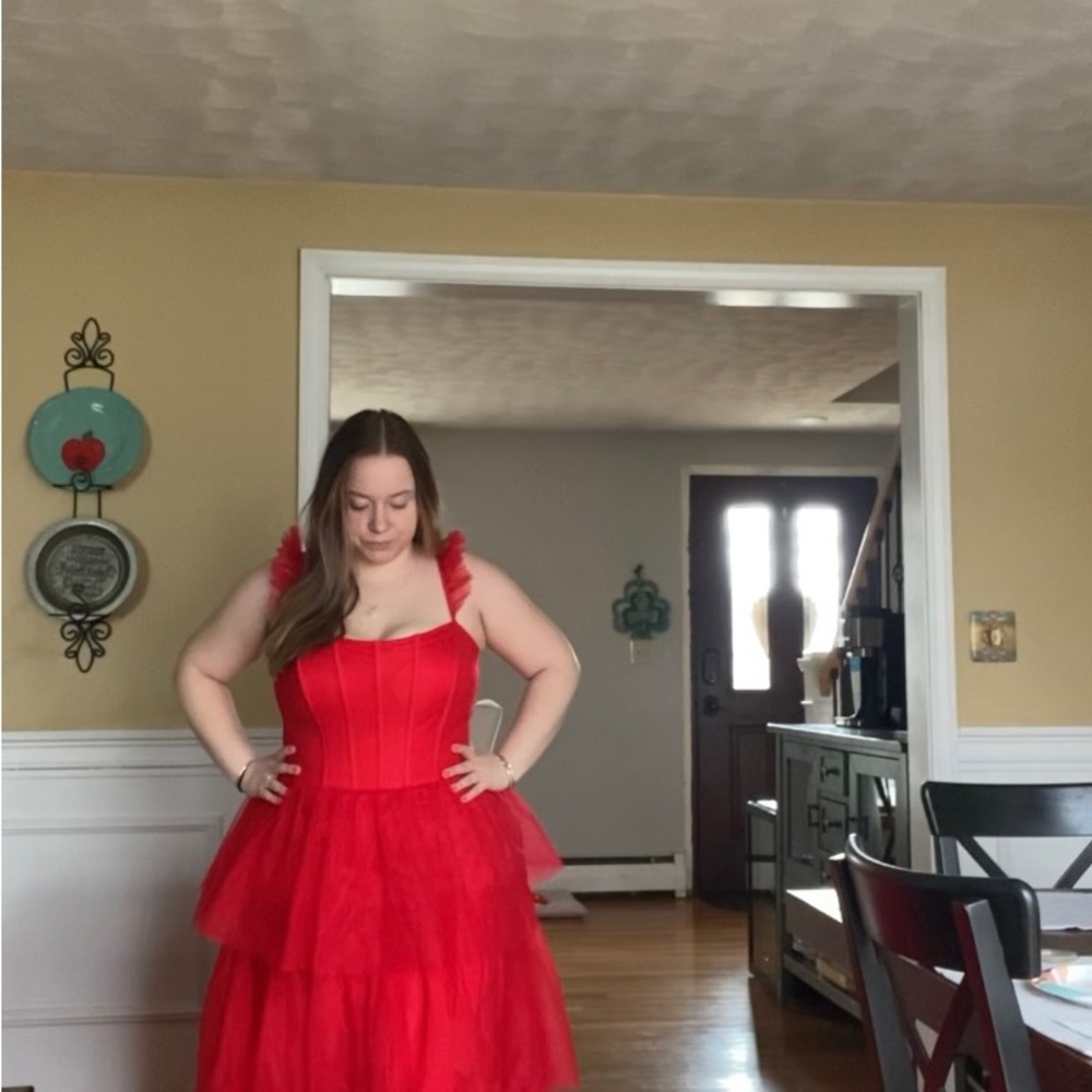 Elegant Red Ruffled Dress